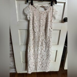 Vince Camuto Beige Garment with Lace Detail